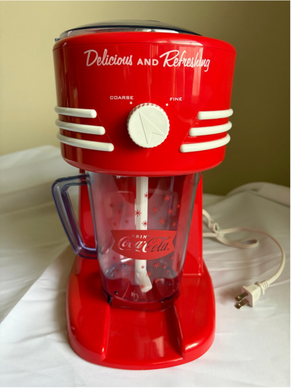 Nostalgia Electronics COCA COLA Frozen Beverage Station FBS400COKE NWOB